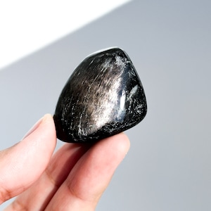 ハイパーシーン タンブル32◇ Hypersthene ◇天然石・鉱物・パワーストーン