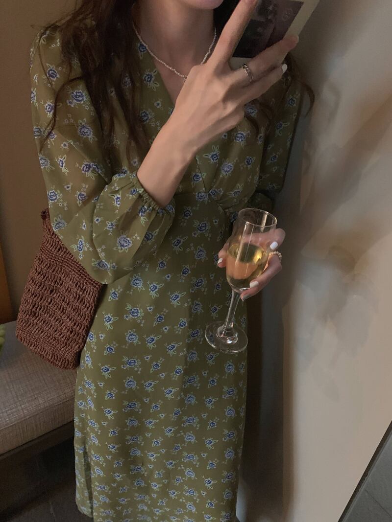 スタンダードVネックフローラルドレス レディース ロング レトロ スプリング 春物 花柄 スカート ビッグFスモールZ韓国35194445226