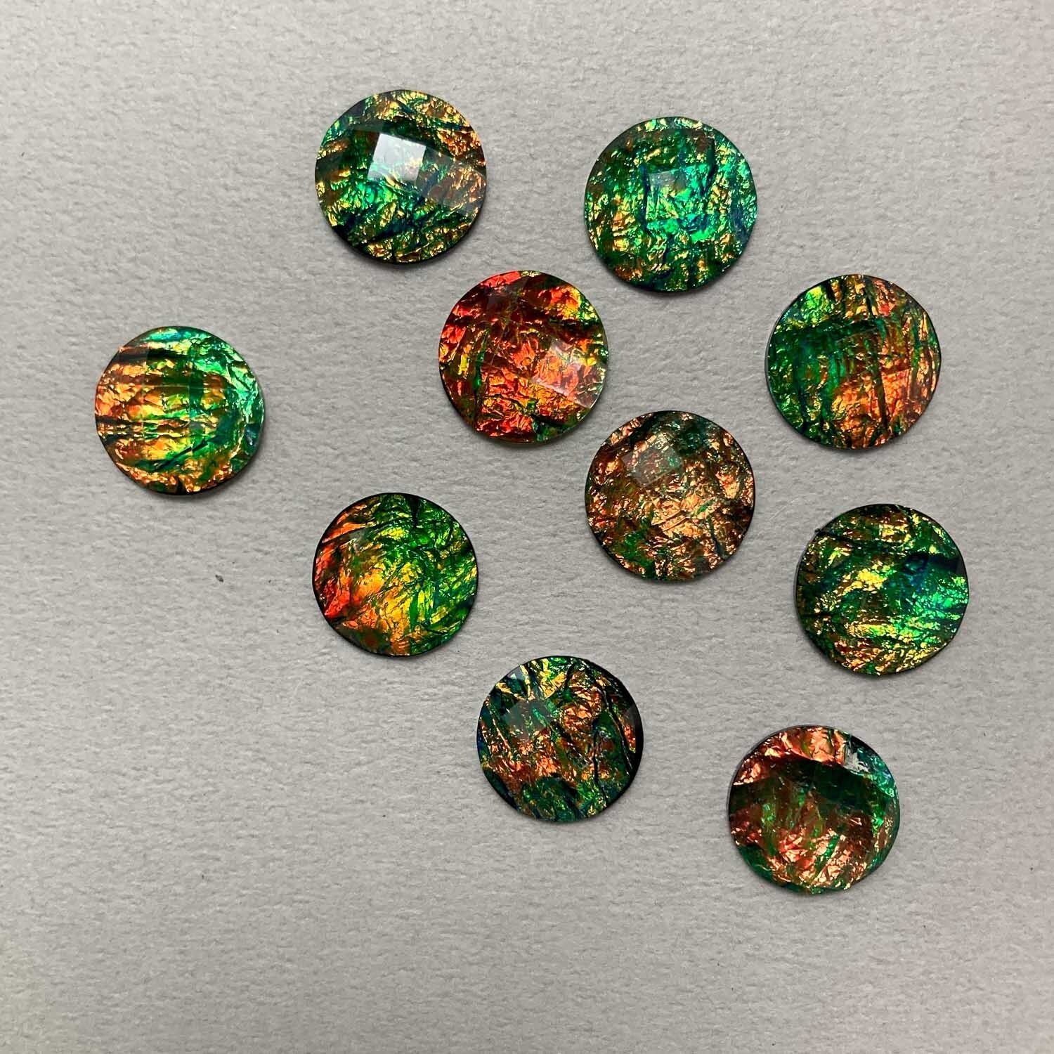 ホイル入りカットラウンドカボション