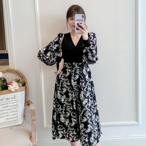 【送料無料】マタニティ ワンピース カシュクール パフスリーブ フレアスカート レディース モノトーンカラー 可愛い ママコーデ ママファッション ママ服 マタニティウェア 人気 ゆったり 大きいサイズ デイリー 普段着 お出かけ おしゃれ シンプル 無地 きれいめ カジュアル フェミニン シック 体型カバー 着痩せ 着回し お宮参り マタニティフォト 通勤 妊婦服 産前 産後 秋 冬 CO2491