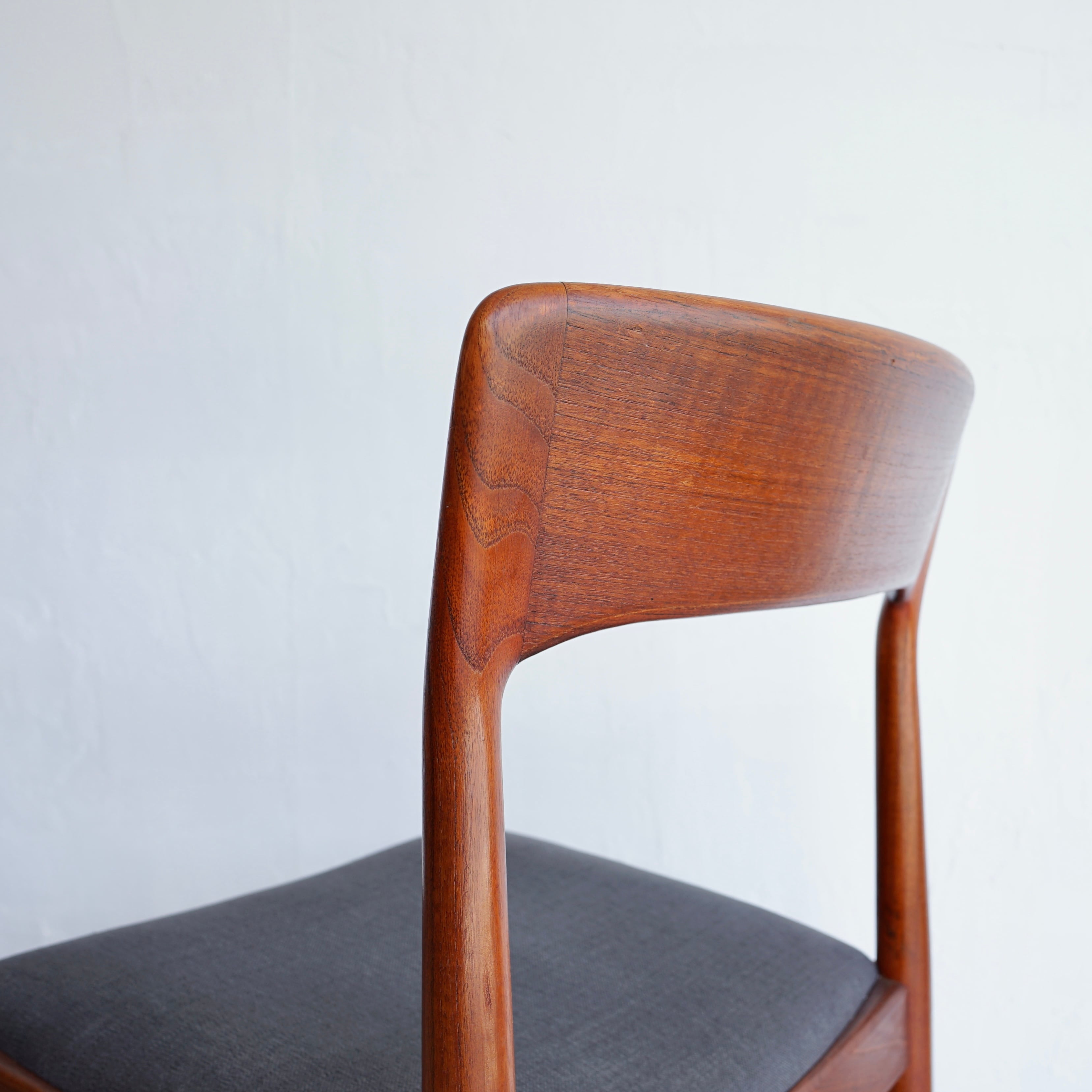 北欧 ビンテージ Henning Kjaernulf ヘニング・ケアヌルフ Model 26