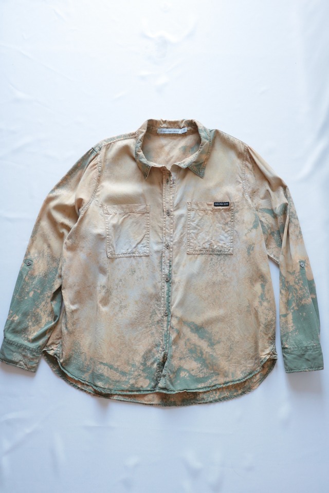 Vintage Calvin Klein bleached design shirt