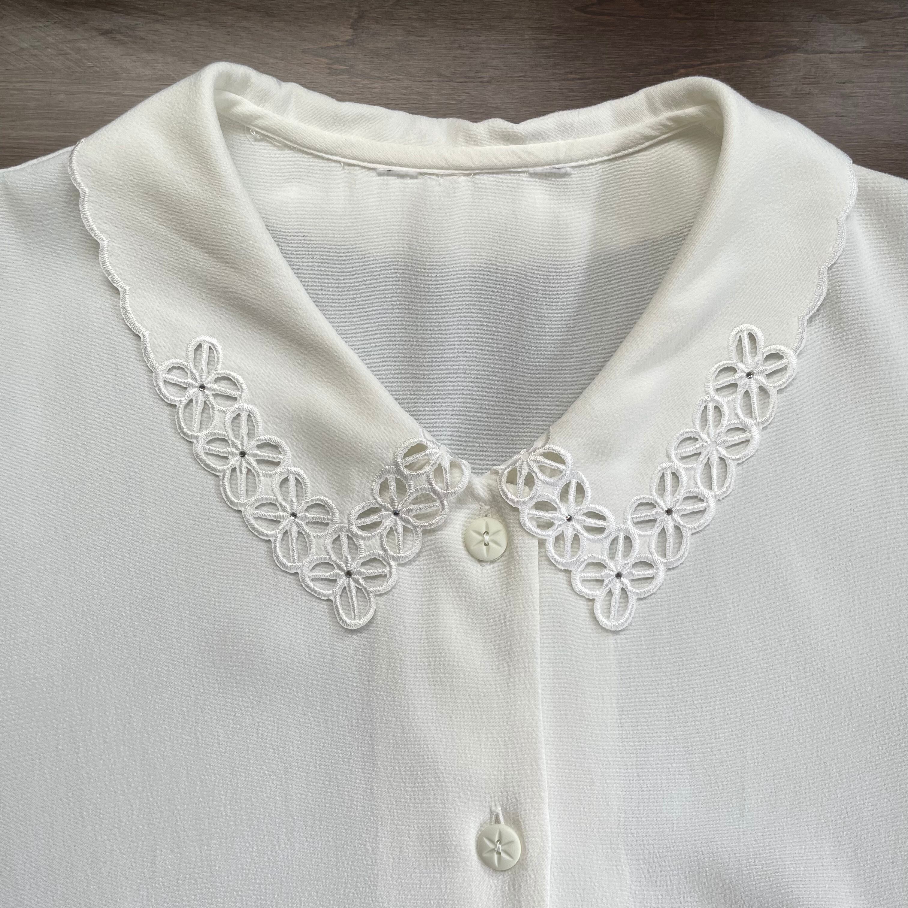 clover cutwork embroidery white blouse 〈レディース古着 クローバー