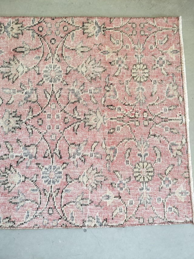 Turkish rug 172✕66cm No.393