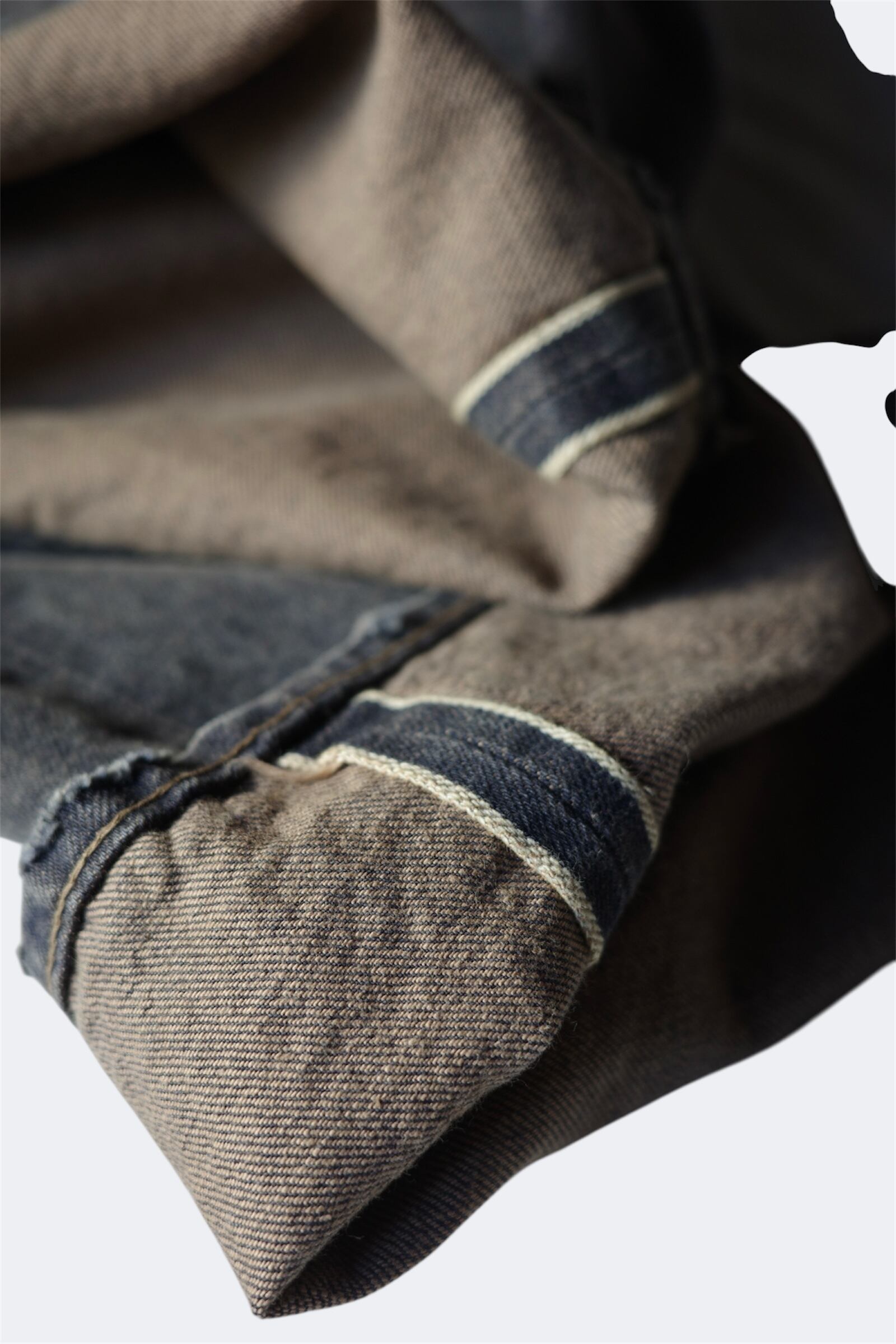 daisuke tanabe【coffee black denim trousers -destroyed-】 | lloomm