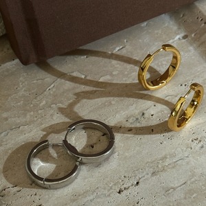 ミドルフープピアス M00018