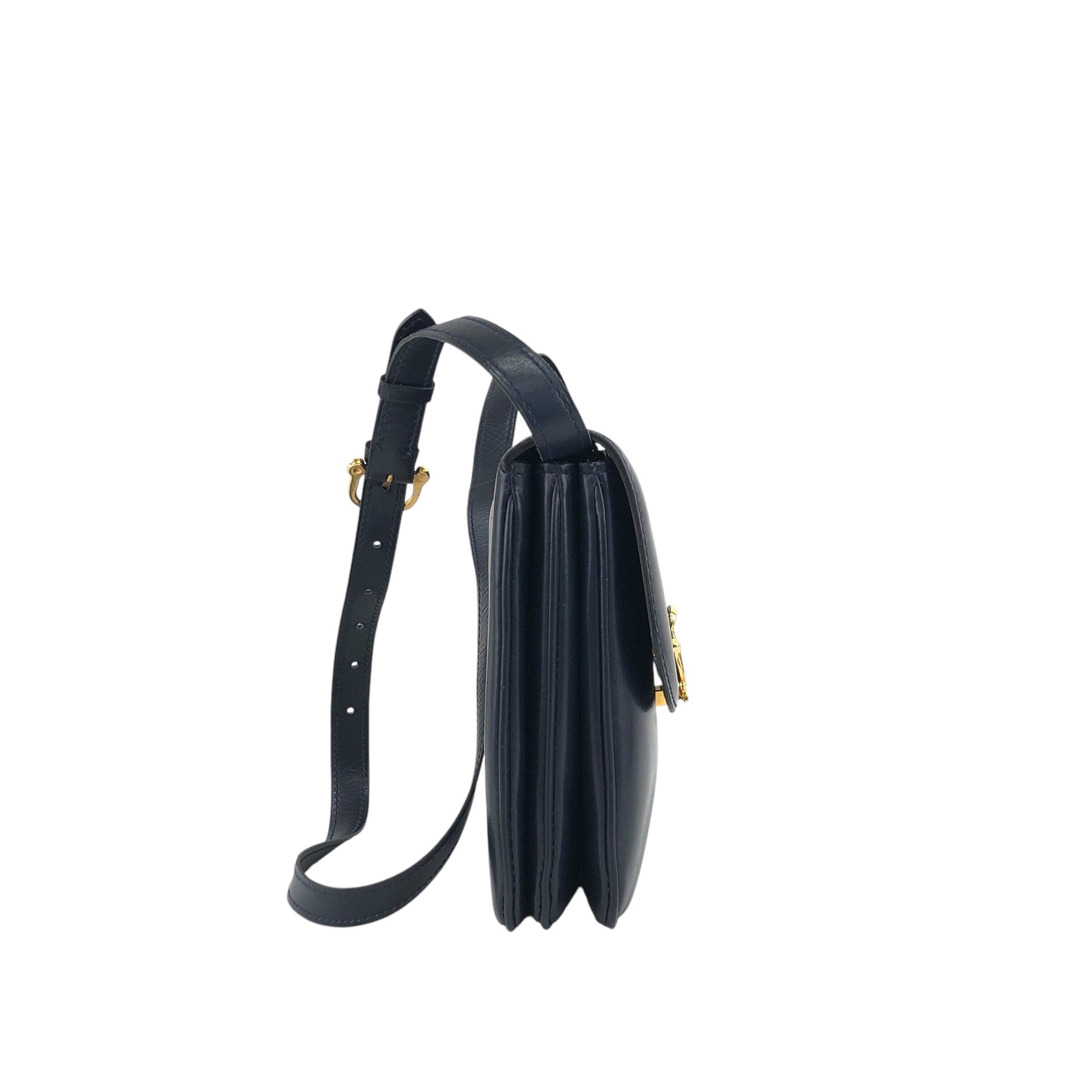 CELINE/セリーヌ/バッグ/ショルダー/馬車/ヴィンテージ/ネイビー/正規品 CELINE セリーヌ ショルダーバッグ ネイビー 馬車 レザー ミニバッグ
