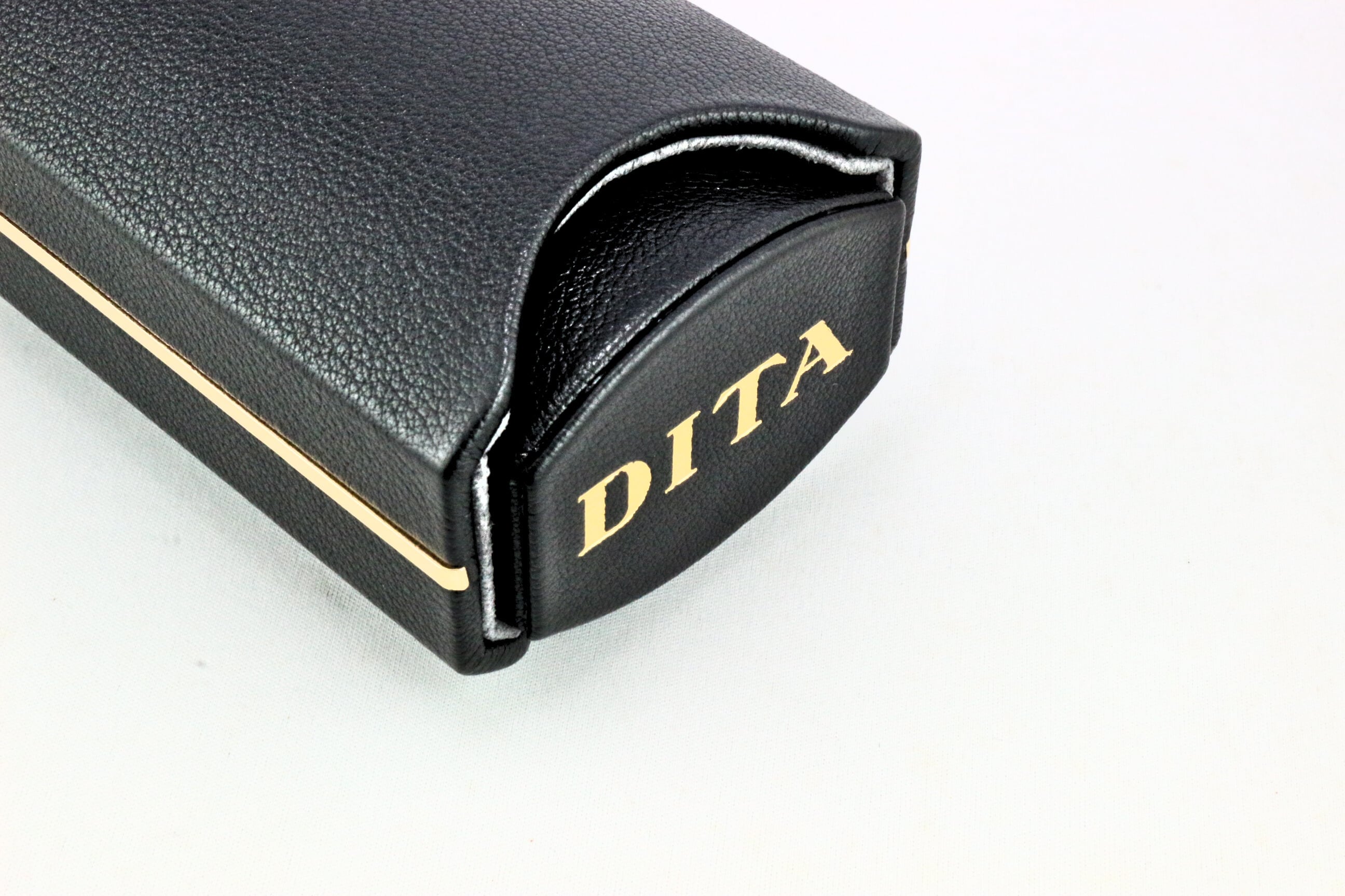 DITA メガネケース 眼鏡ケース DITA col.black×gold | GLASH OPTIQUE
