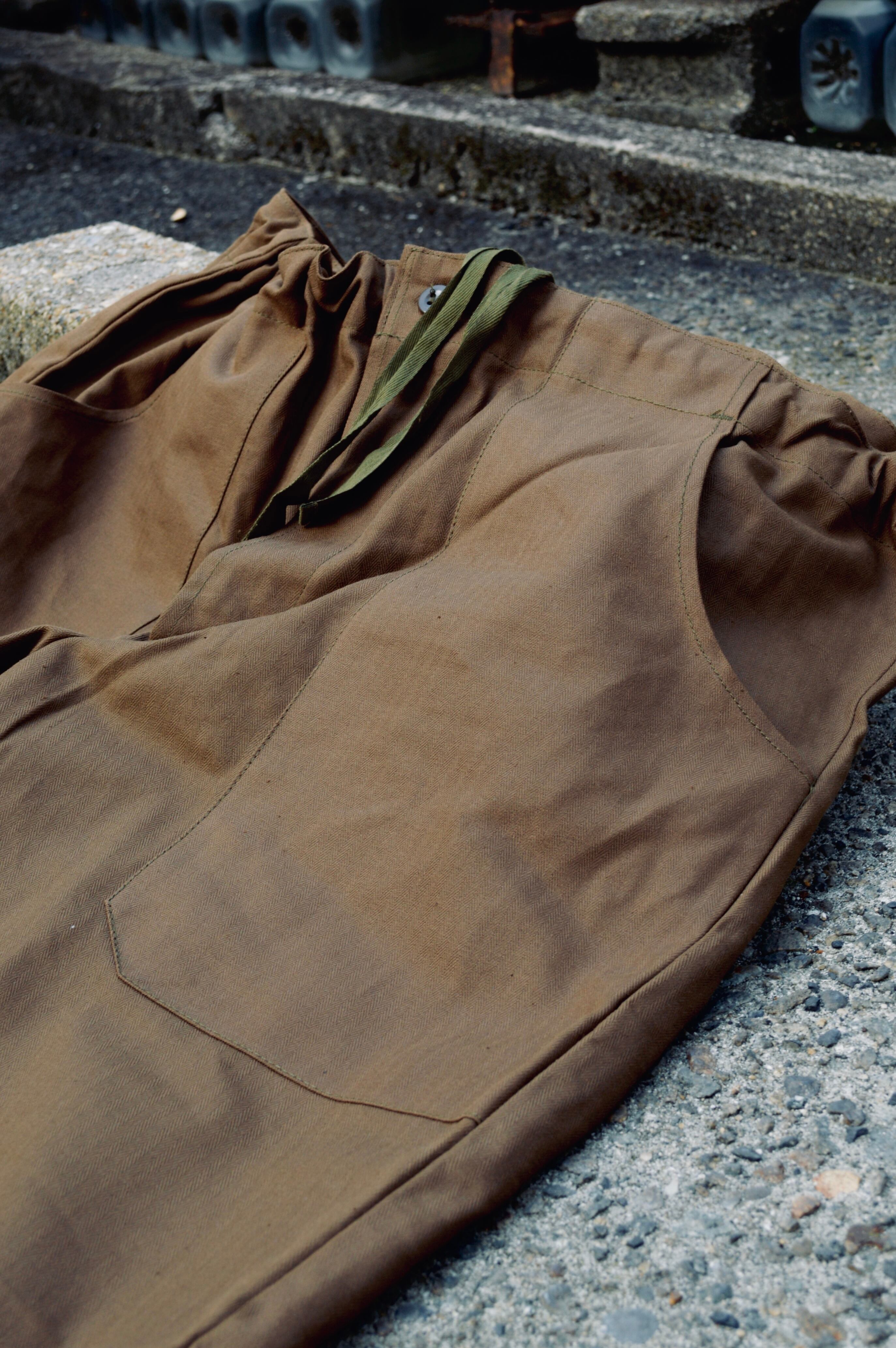 Chez Army 90s Sleeping Pants Dead Stock Brown Cock Pants チェコ軍