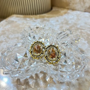 60’s flower dome earrings