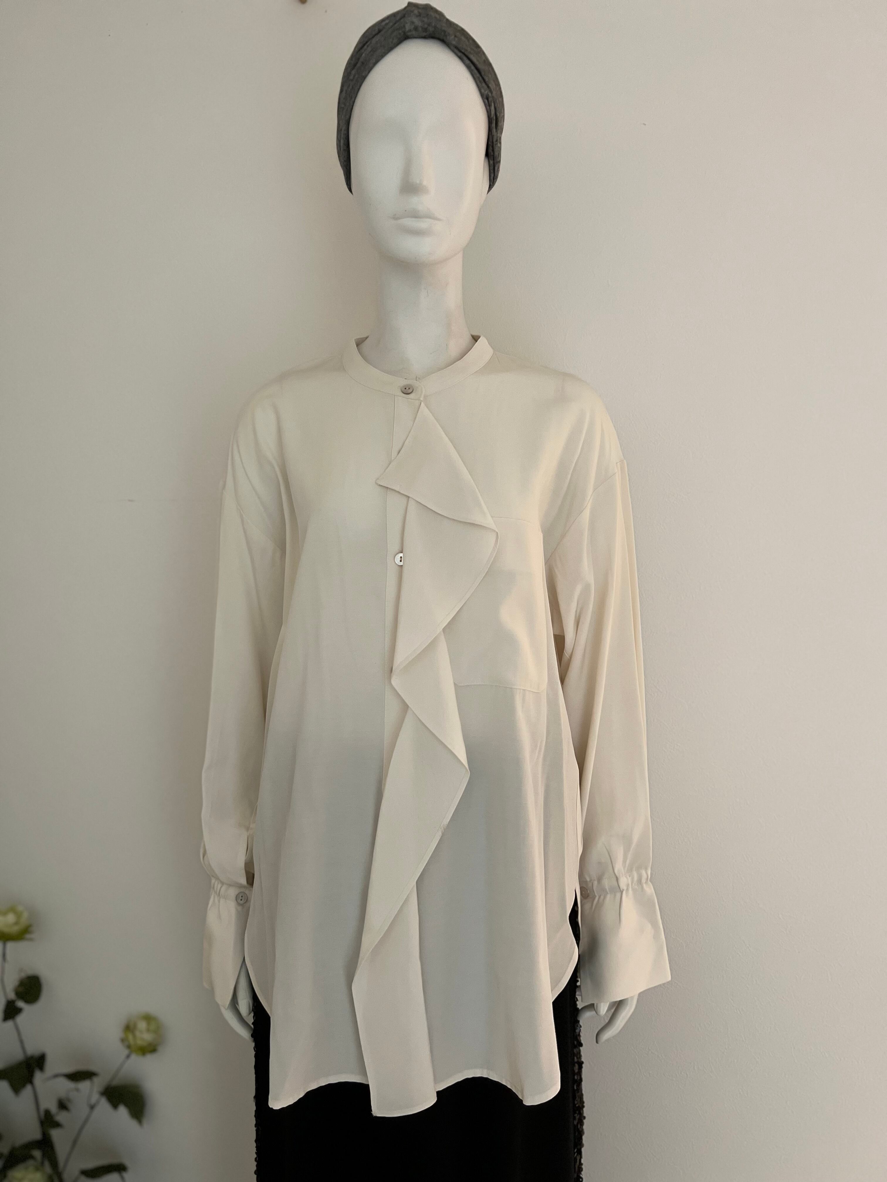 【CHIGNON】ラッフルシャツブラウス　1645-213KK
