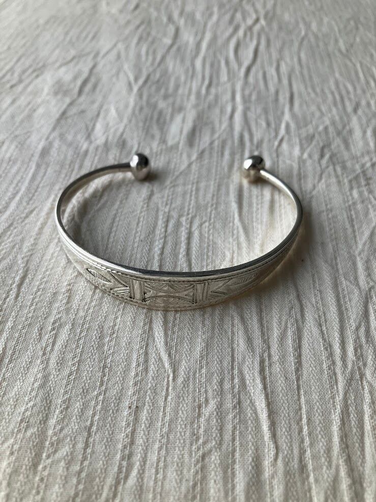 Yamsさん専用 トゥアレグ バングル 刻印あり 刻印入り トゥアレグ族