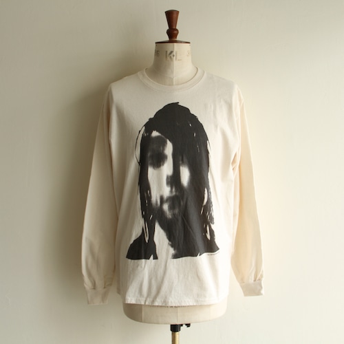 naturals.  Kurt long sleeve t-shirt