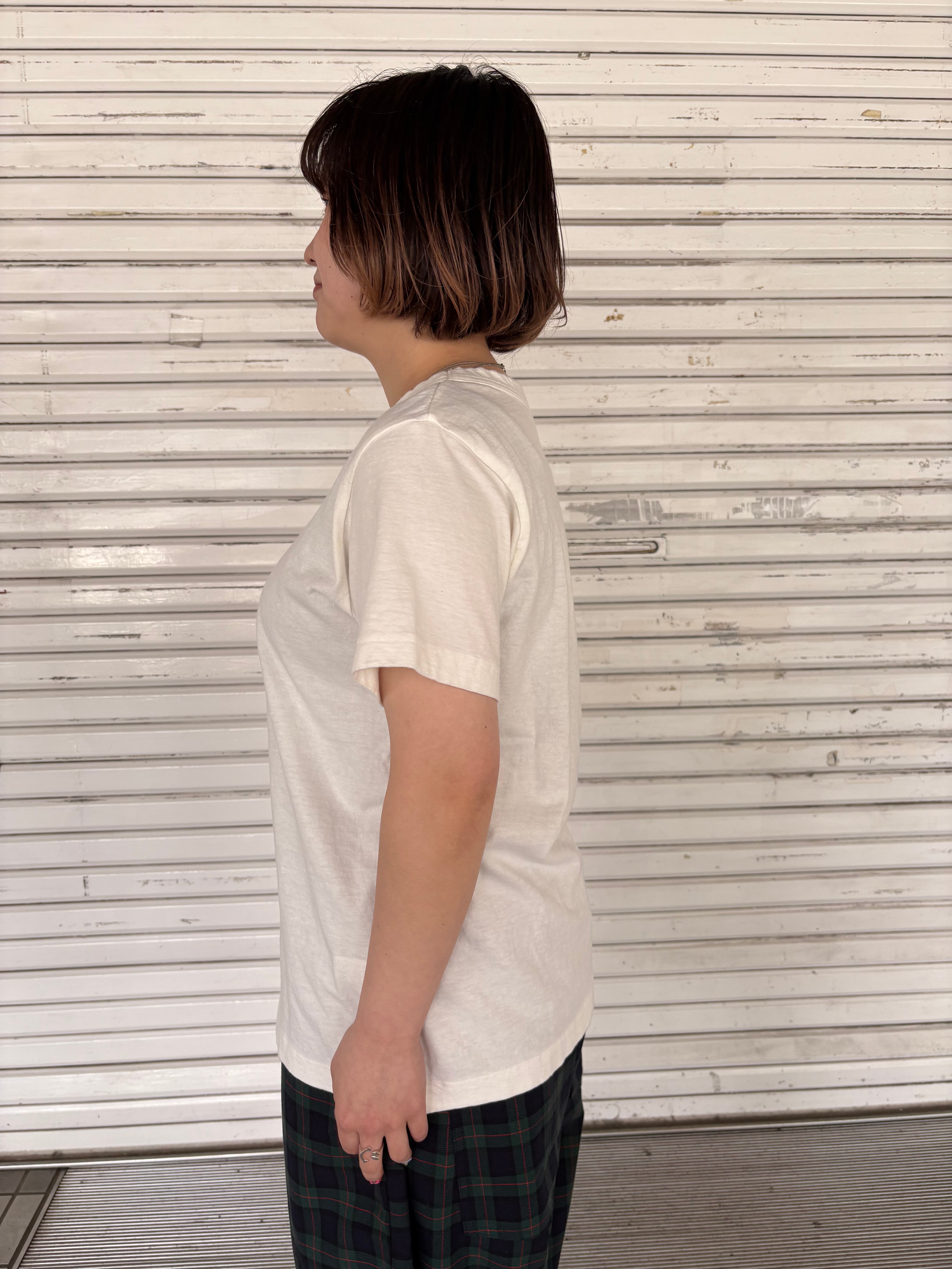 grin] “マナプール天竺お出かけ刺繍T” | HORUS WORKS