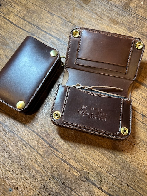 『即納』WK-06FA ミドルトラッカーウォレット クロムエクセル チョコレート ブラス コバ無色磨き