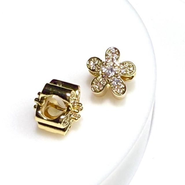 〔GJ04-G1p〕スペーサーパーツ お花 ゴールドカラー1個入り