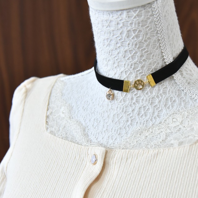 チョーカー【手掛かりは肉球、犯人(猫)を追いかけろ！】