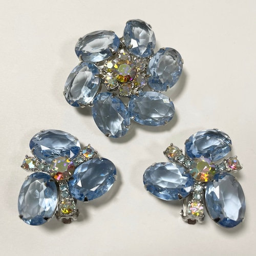 Vintage Transparent Sax Blue & Aurora Color Bijoux Earrings & Brooch