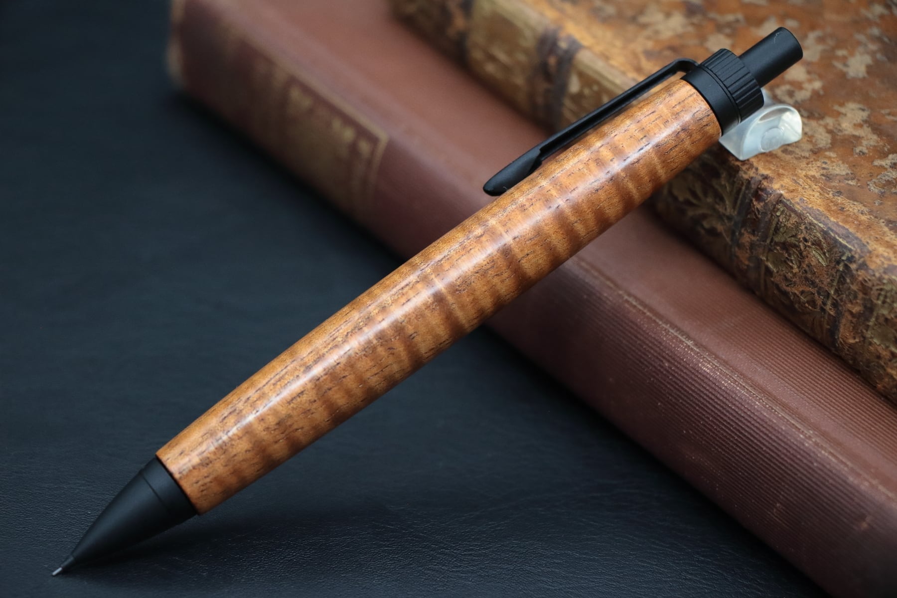 ［ハワイアンコア　カーリー　縮杢　］ 木軸ペン　木軸　シャーペン　木軸シャーペン ハワイアンコア カーリー 縮杢 ］ 木軸ペン 木軸 シャーペン 木