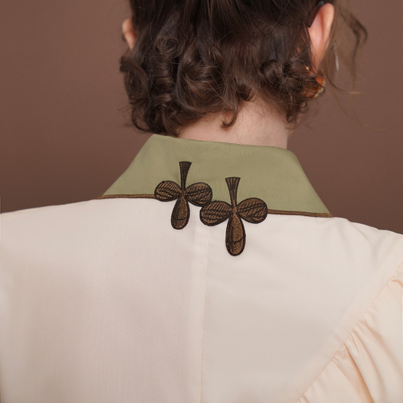 迷い込んだ不思議の国〜スペード＆クラブアシンメトリードレス〜M23289