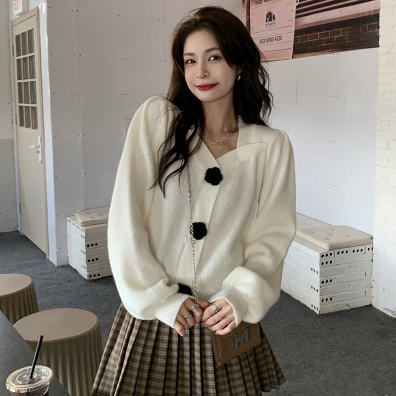 セーター オータムウィンタースタンダードニットカーディガンジャケット レトロ 秋物 冬物 萌量不足30855085549