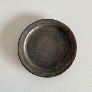吉永哲子_リム小皿_鉄錆