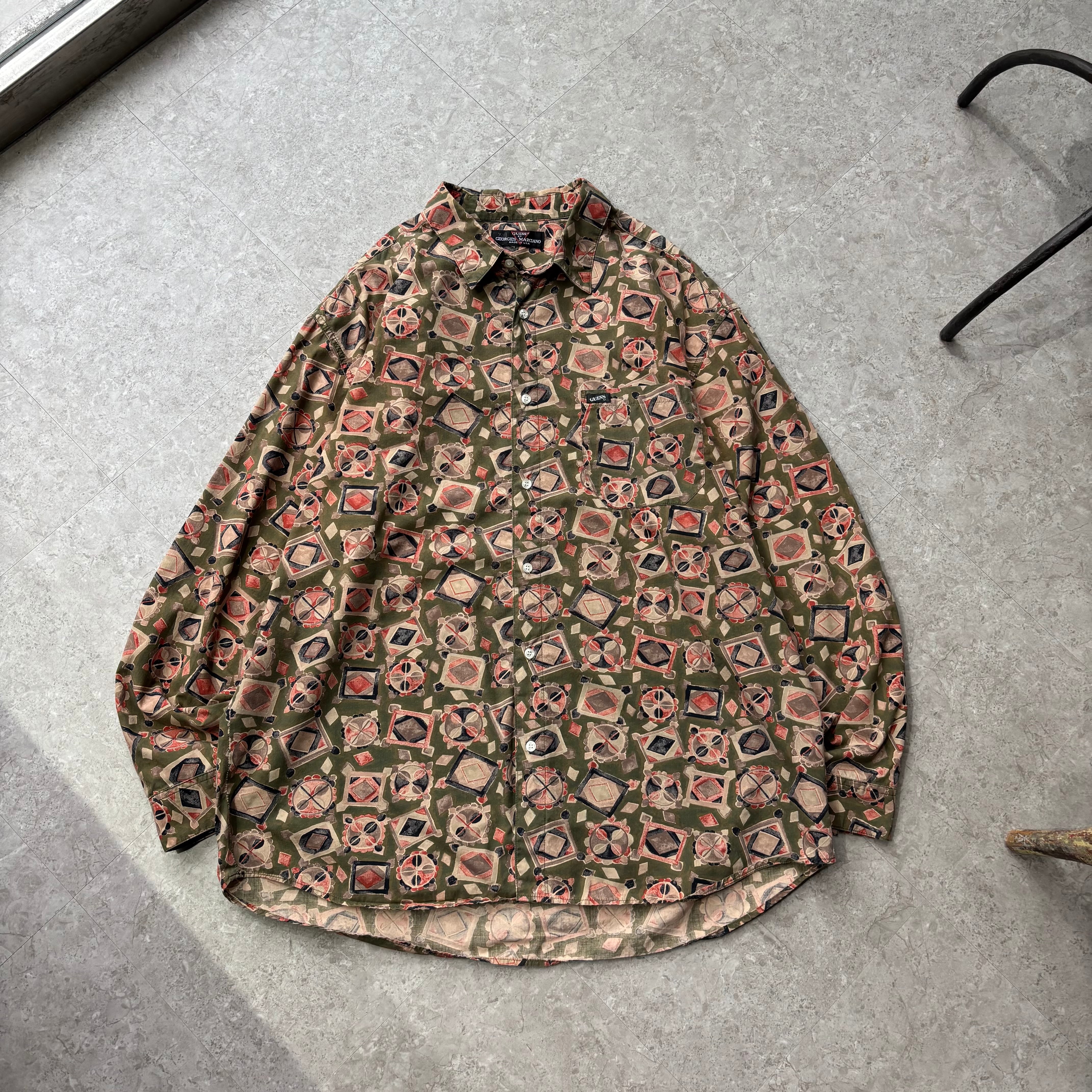 90s GUESS "Retro Art" L/S shirt【仙台店】