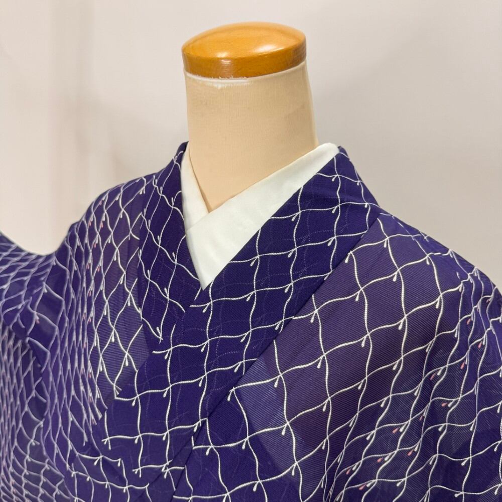 小紋 夏 絽 夏用 幅広 大きい 洗える着物 裄67.5cm 身丈161.5cm 花柄 お洒落着 普段着 ポリエステル 紫 美品 L サイズ 5982