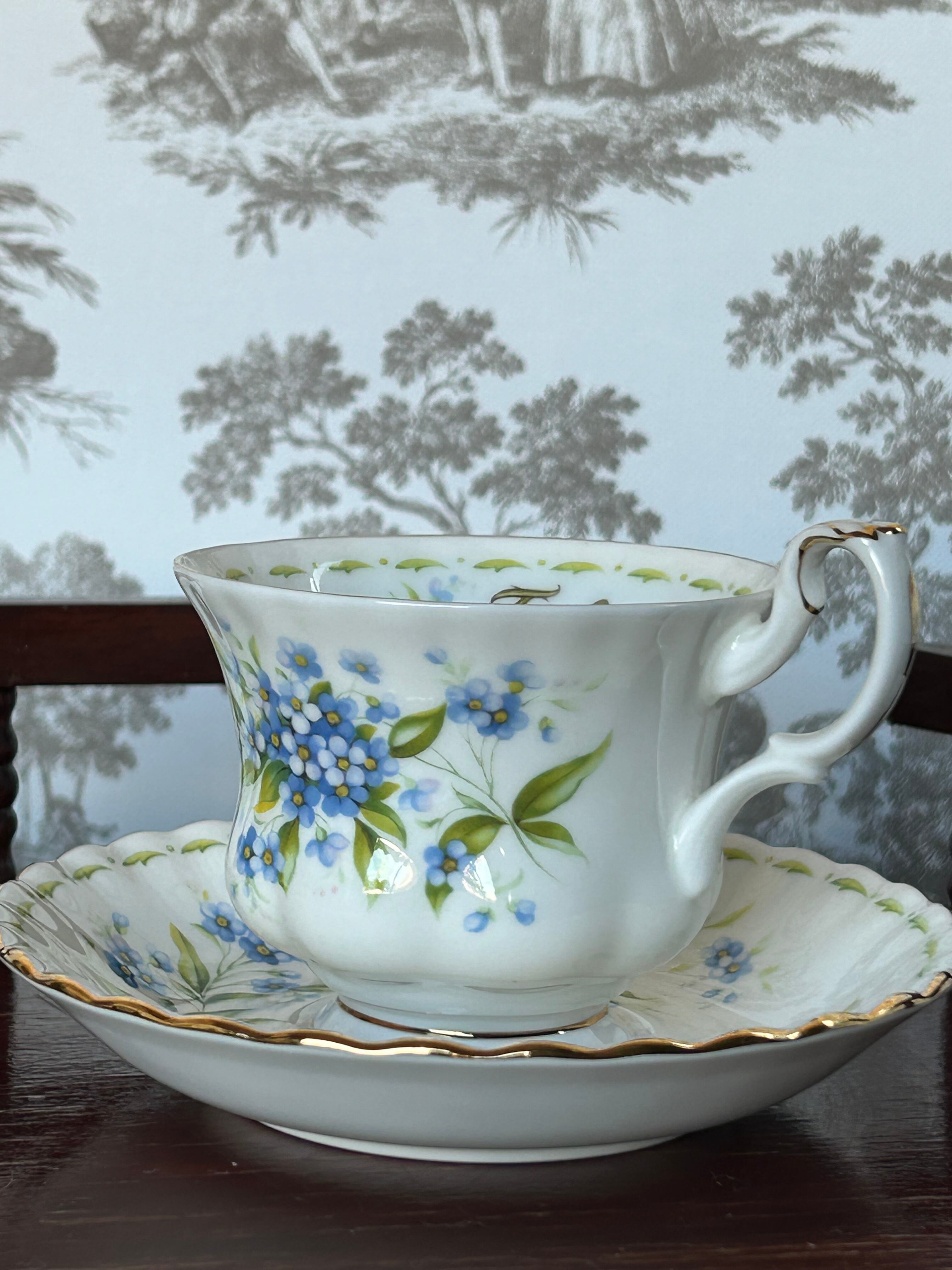 英国Vintage Royal Albert ロイヤルアルバート フラワーオブザマンス 7 