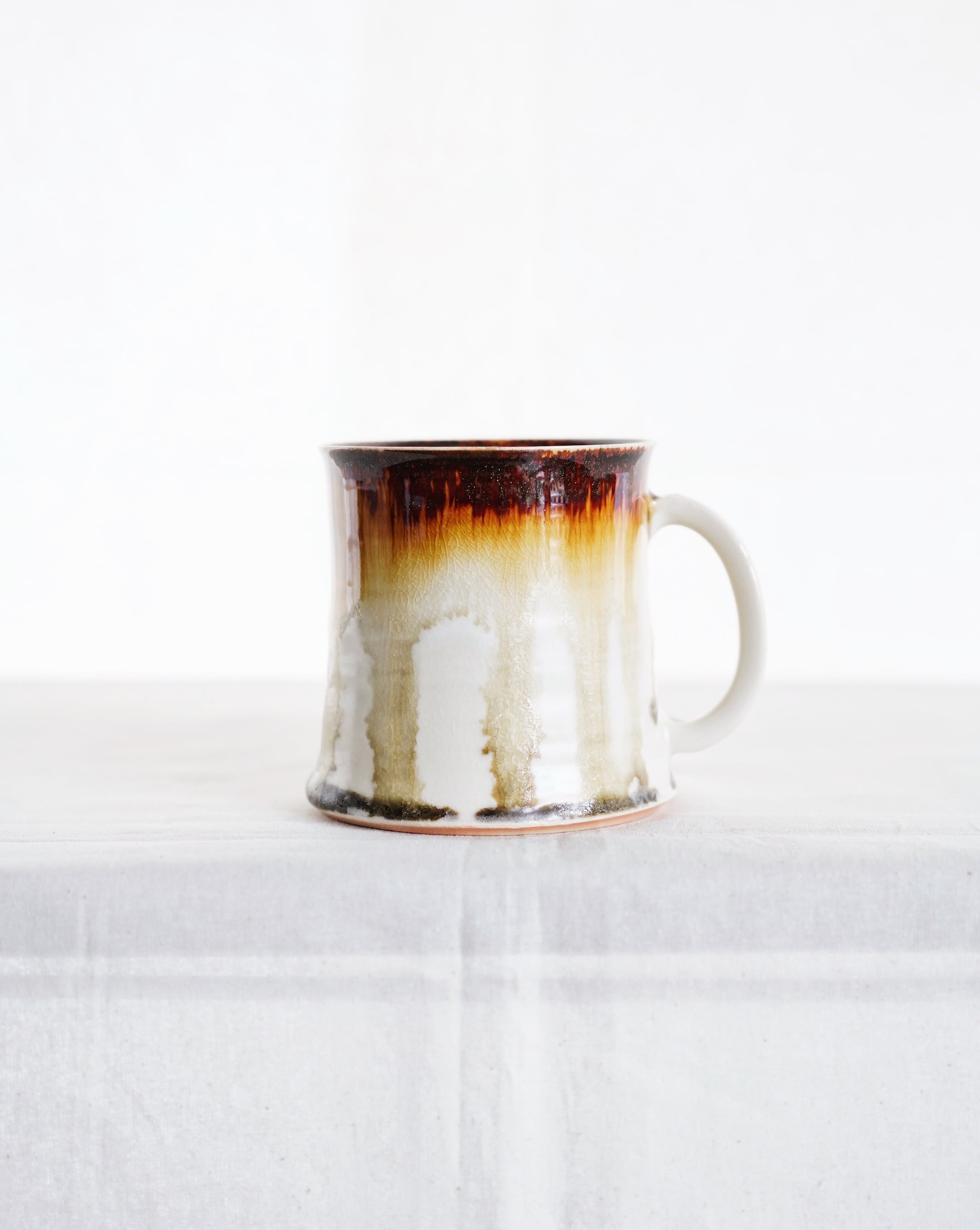 マグカップ -飴- / 鈴木麻莉子