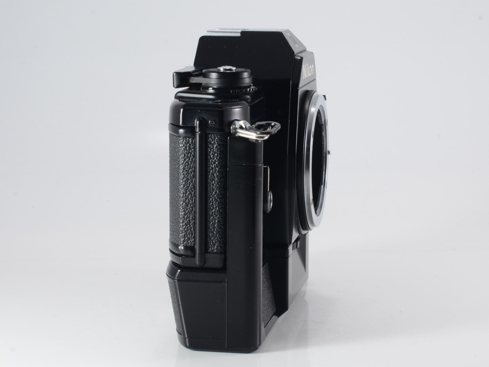 ㈱ニコン贈の銘が入った品！実働品！Nikon EM +モータードライブMD-E付 Yahoo!オークション - 「md'e」一眼レフ (フィルムカメラ) の落札相場