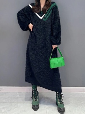 【LK0079】Color-line V-neck Mink-hair Knit Dress