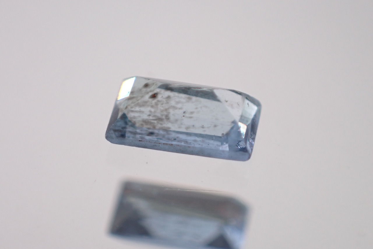 サンタマリアアクアマリン　0.13ct　[E10-50]