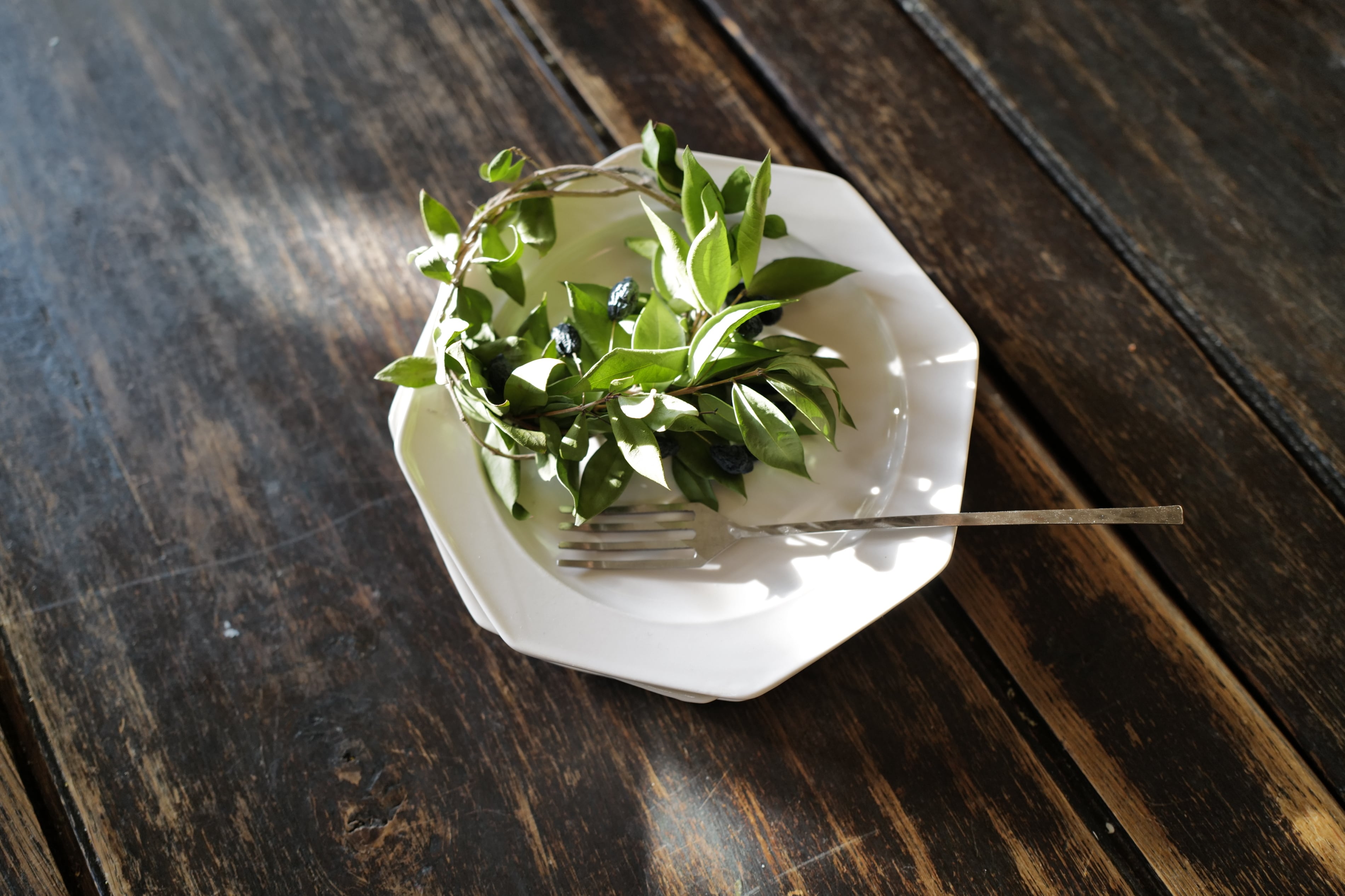 岡田直人 29.八角浅鉢小 | 陶屋なづな