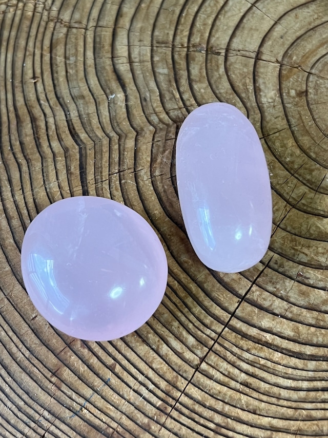 ローズクォーツタンブル AとB