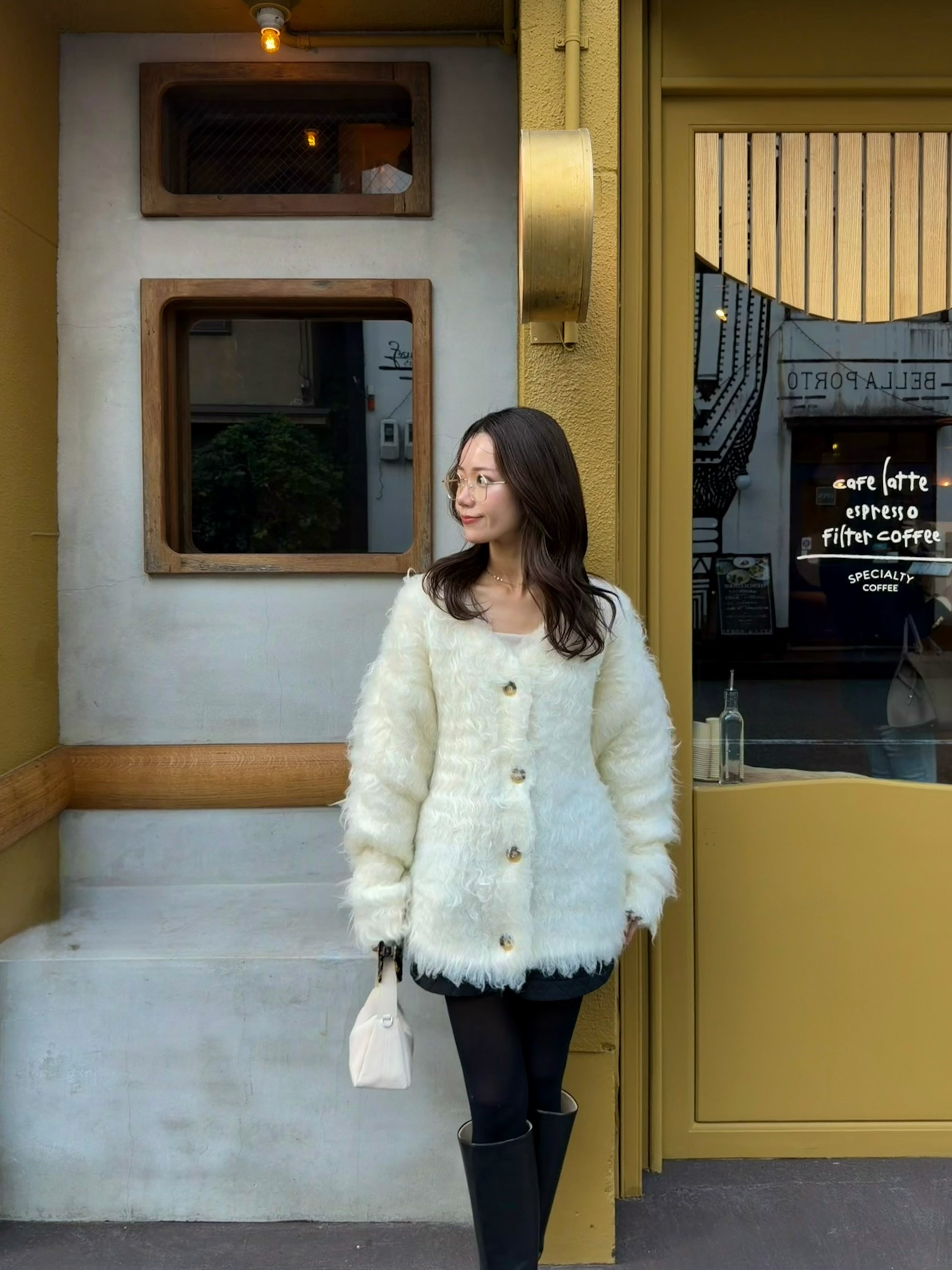 新品　waffle cardigan / white　　hyeon ヘヨン HYEON (ヘヨン) official online store