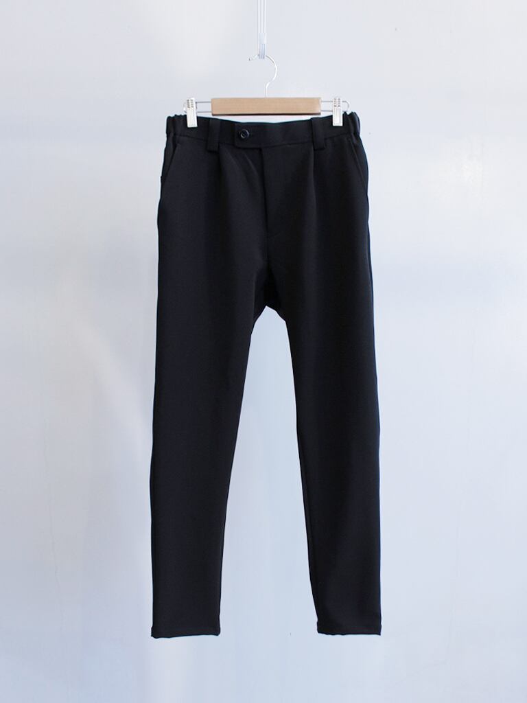 Garage.U.W DOUBLE KNIT SHIRRING TROUSERS