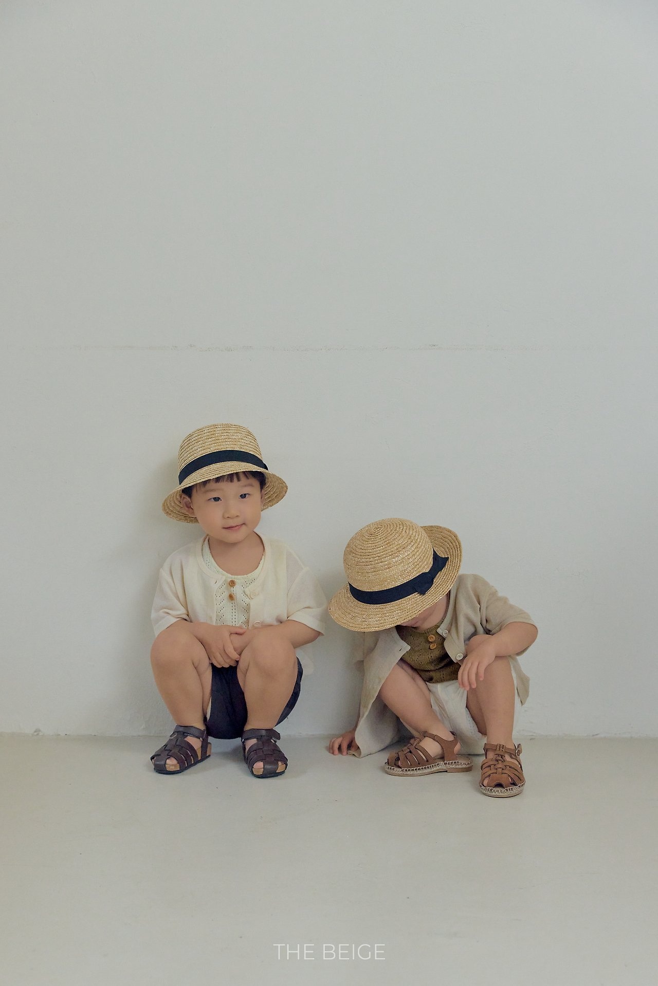 [THE BEIGE] Short-sleeved Cardigan / [더베이지] 반팔가디건