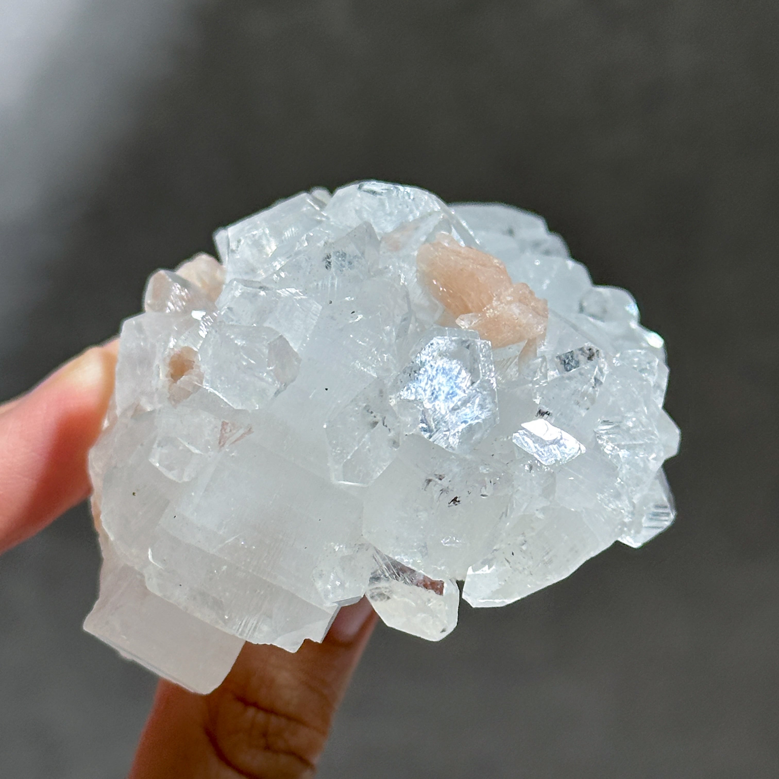 アポフィライト＆スティルバイト原石57◇ Apophyllite & Stilbite