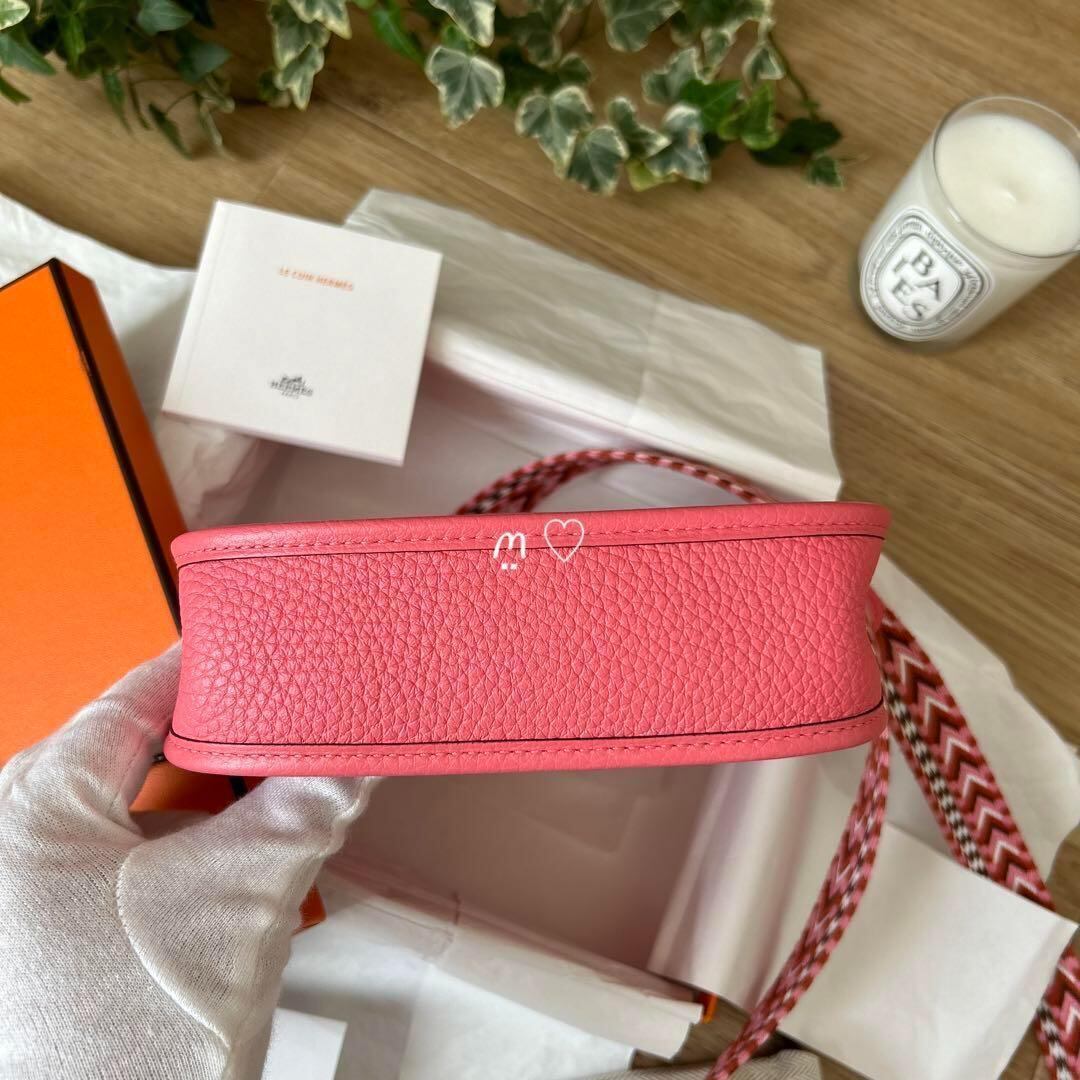 美品！HERMES エルメス 箱リボン付 ピンク小銭入れ コインケース 