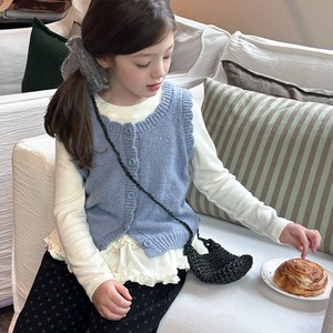 秋編みレースニットベスト