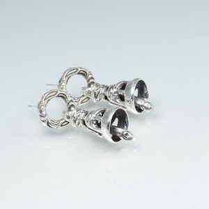【刻印】シルバー925　シングルベルデザイン　両耳ピアス