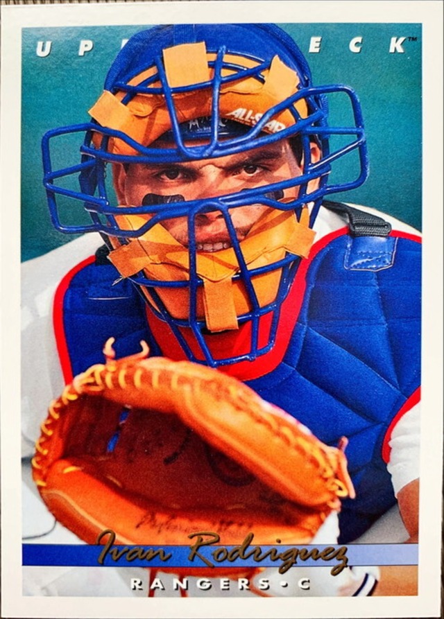 MLBカード 93UPPERDECK Ivan Rodriguez #123 RANGERS