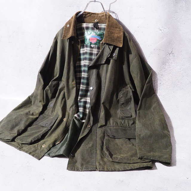 " Miller & Simons - made in England " Beautiful Olive green color vintage oiled jacket