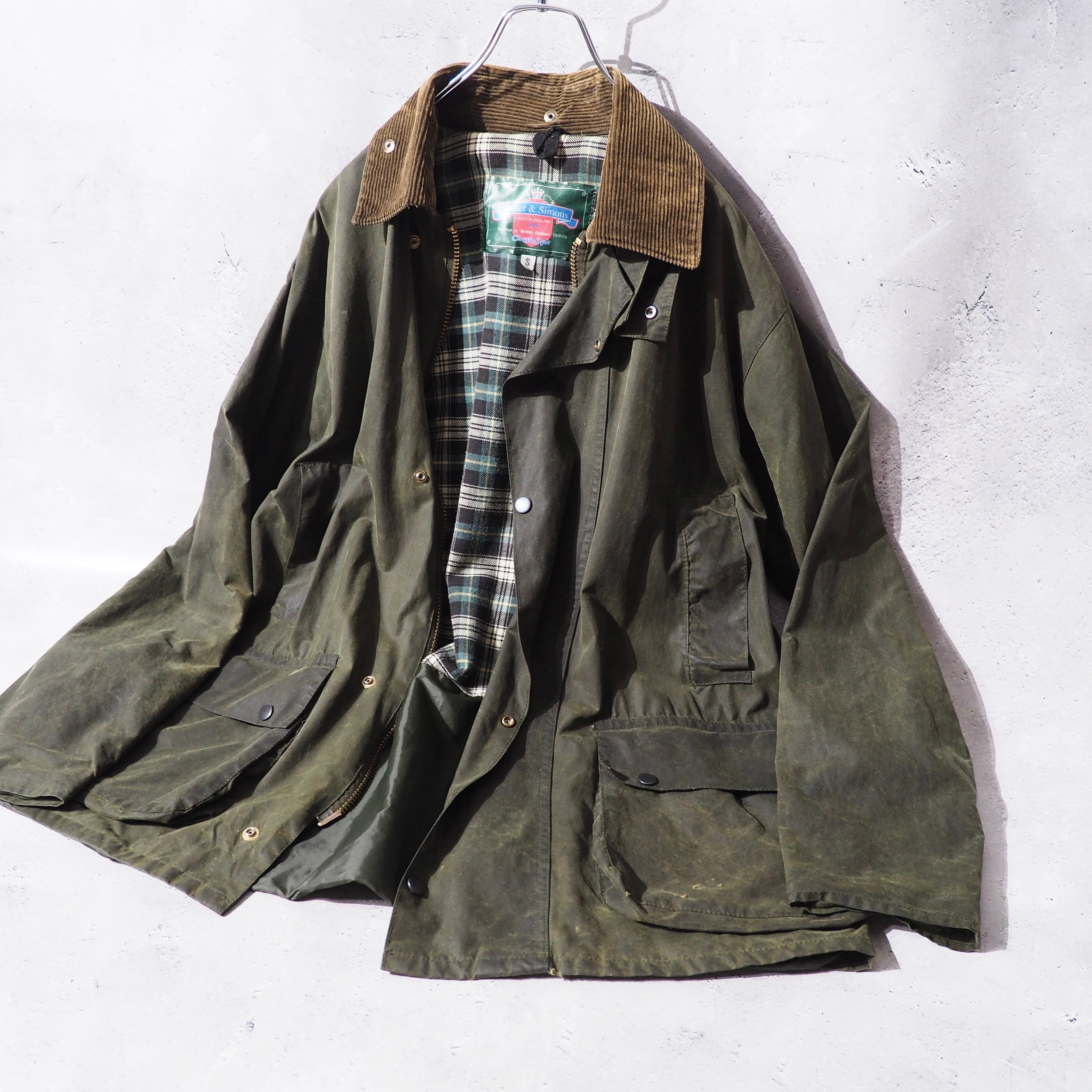" Miller & Simons - made in England " Beautiful Olive green color vintage oiled jacket