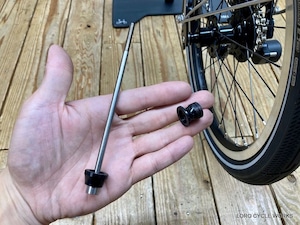 Titanium キックスタンド for BROMPTON P/T Line