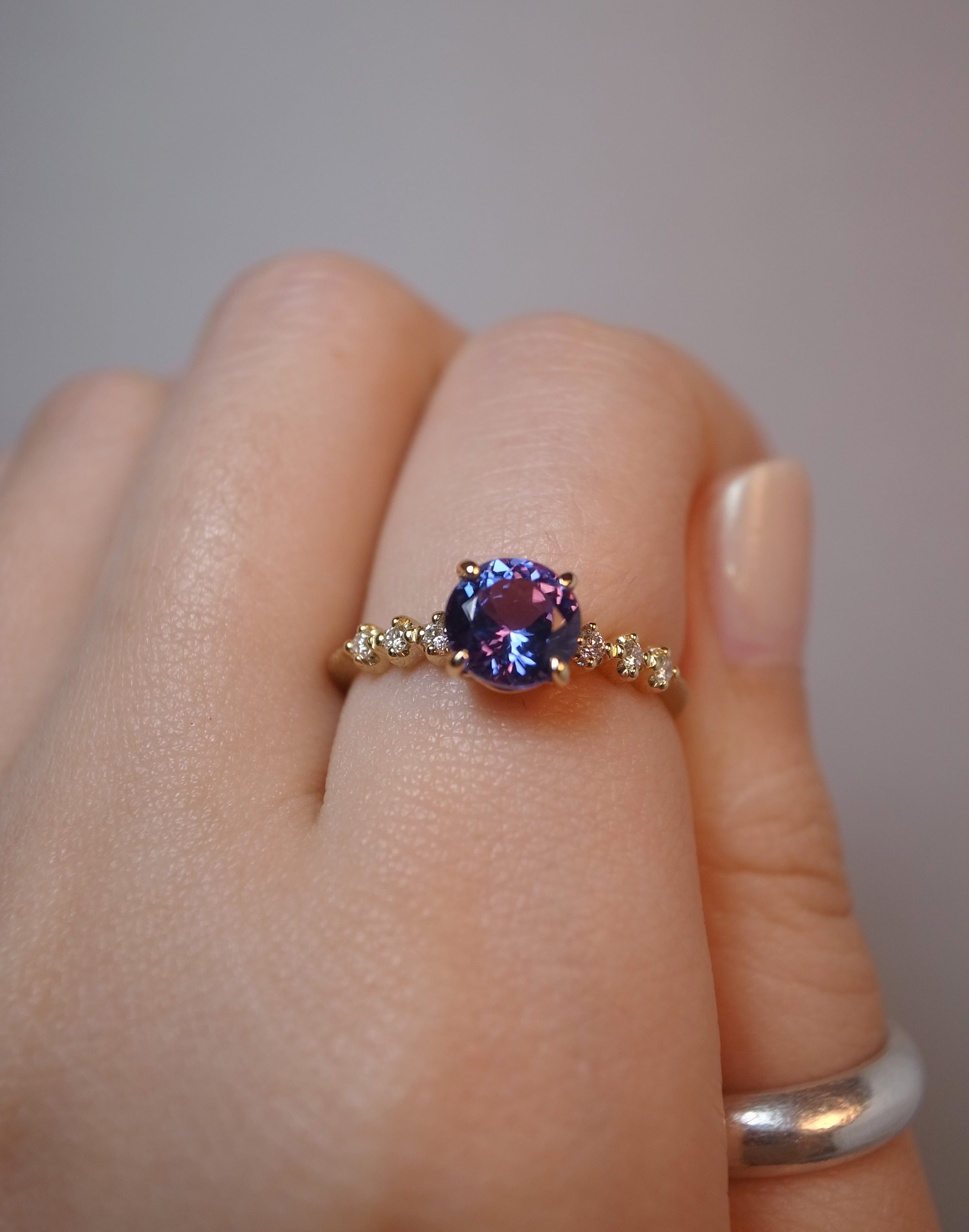 K18）Tanzanite Diamond (タンザナイト、ダイヤモンド) Ring | Thalatta