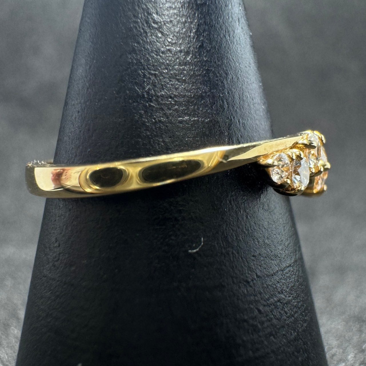 K18YG 0.32ct ランダムグラデーション ダイヤモンドリング | カオキ