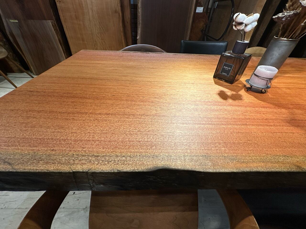 サペリ_2240×980-1300×65_浅草本店_テーブル天板/一枚板 252438 t001