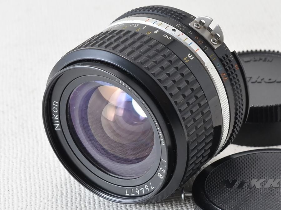 Nikon Ai Nikkor 28mm f2.8 極美品　元箱　取説付き
